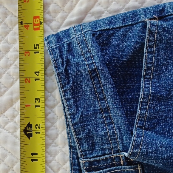 Gloria Vanderbilt High Waisted Stretch Capri Jeans - Picture 7 of 12